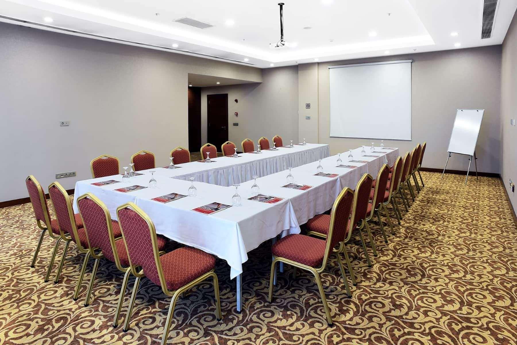 Ramada Plaza Altin Kayisi Hotel Malatya Exterior foto
