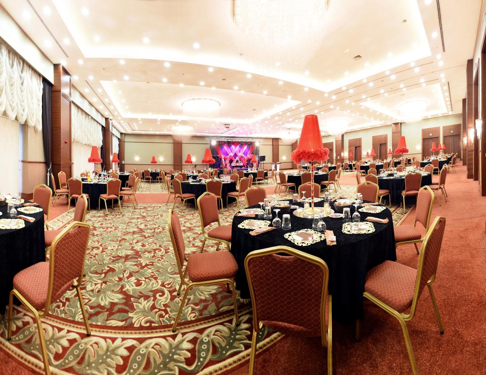 Ramada Plaza Altin Kayisi Hotel Malatya Exterior foto